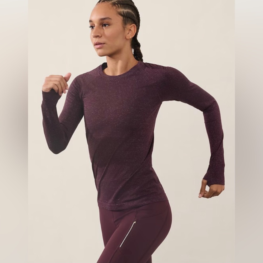 Athleta MOMENTUM SEAMLESS Thumbhole TOP, Spiced Cabernet Shine, NWT
